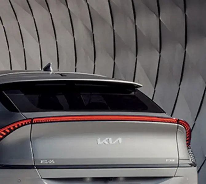 Kia EV6 connected LED tail lamps with sequential indicators